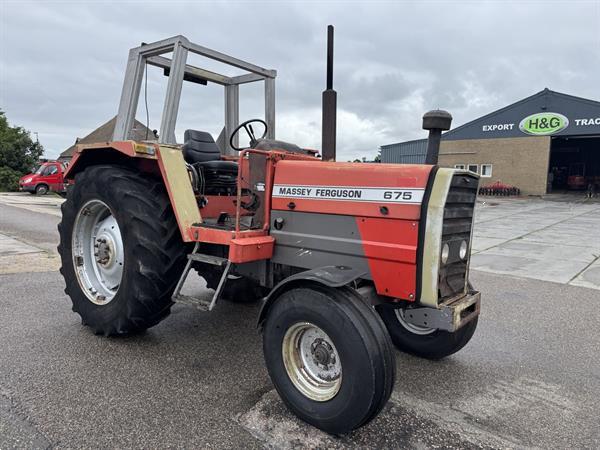 Grote foto massey ferguson 675 agrarisch tractoren