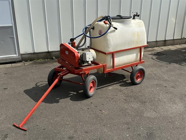 Grote foto brinkman ripa 500 spuitwagen 500 liter agrarisch onkruidbestrijding