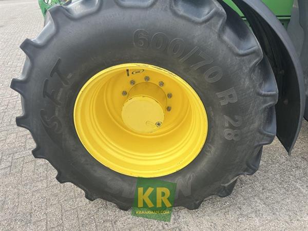 Grote foto john deere 6210r 135699 agrarisch tractoren