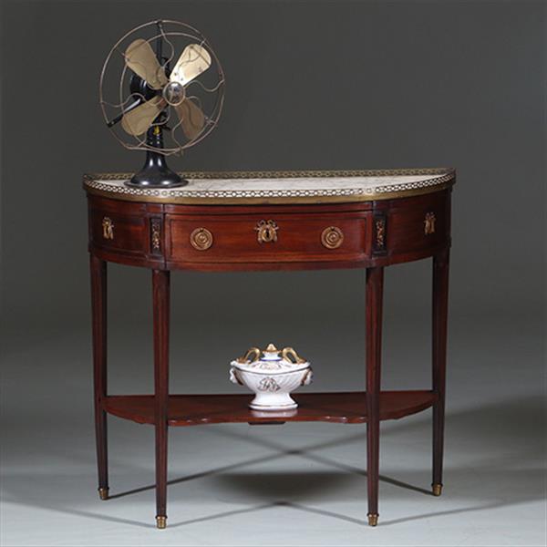 Grote foto lodewijk xvi wandtafel met marmer blad met bronzen galerijtje ca 1790 no.260670 antiek en kunst stoelen en banken