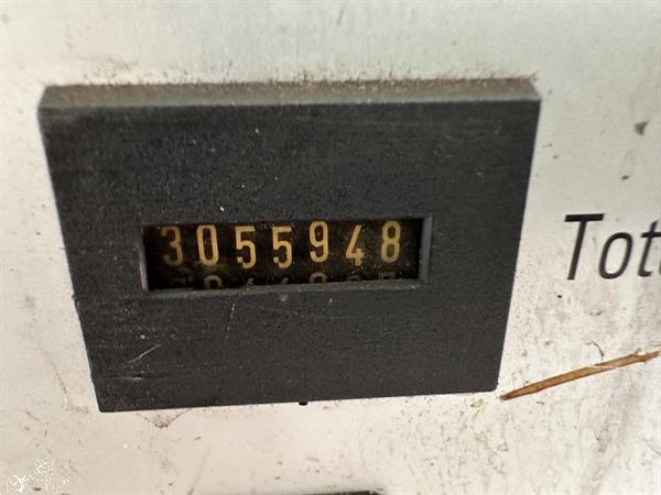 Grote foto van den berg soobbsl4ddspv bloemenboslijn met 2 bindmachines agrarisch tuinbouw