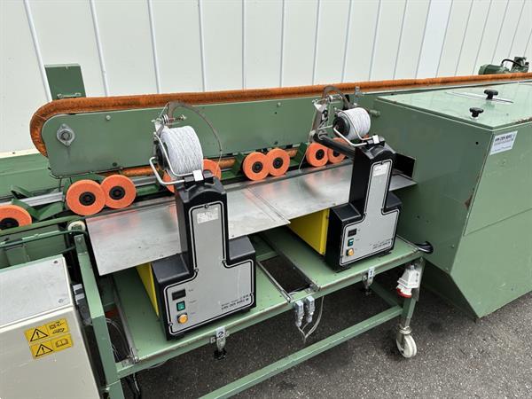 Grote foto van den berg soobbsl4ddspv bloemenboslijn met 2 bindmachines agrarisch tuinbouw
