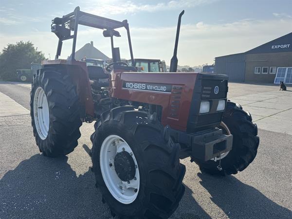 Grote foto new holland 80 66 dt agrarisch tractoren