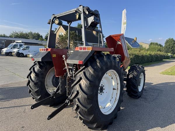 Grote foto new holland 80 66 dt agrarisch tractoren