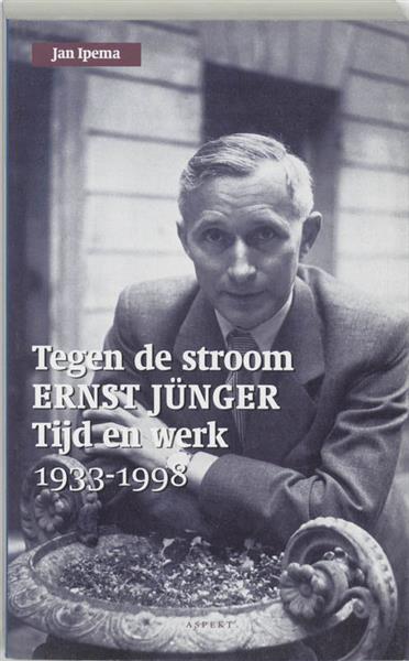 Grote foto tegen de stroom aspect biografie boeken geschiedenis wereld