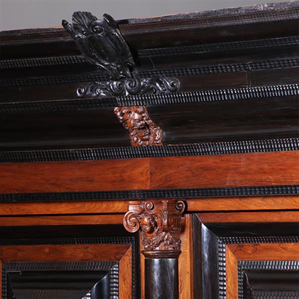 Grote foto reusachtige hollandse kolomkast ca 1700 unieke kwaliteit met veel ebben no.311420 antiek en kunst stoelen en banken