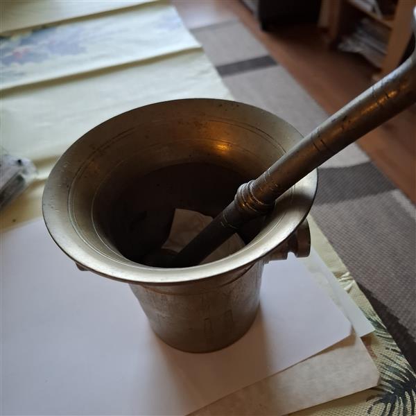 Grote foto een koperen vijzel met stamper hobby en vrije tijd overige