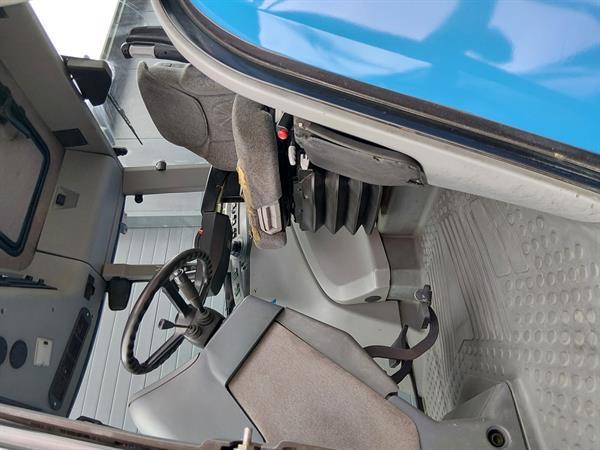 Grote foto new holland tvt 145 agrarisch tractoren