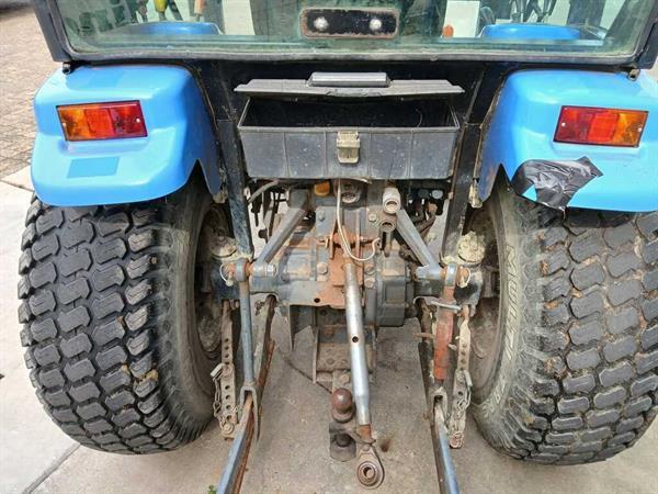 Grote foto new holland compacttrekker agrarisch tractoren