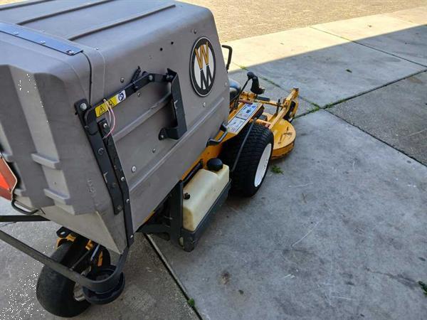 Grote foto walker zeroturn tuin en terras zitmaaiers