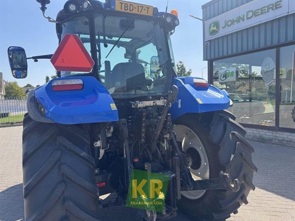 Grote foto new holland t5.110 697302 agrarisch tractoren