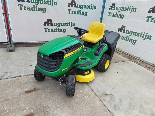 Grote foto john deere zitmaaier tuin en terras zitmaaiers