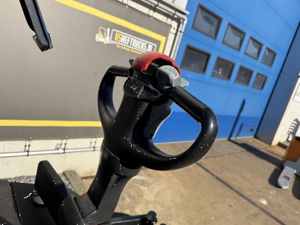 Grote foto vs 22299 elektrische stapelaar still egvs14 4.940mm freelift doe het zelf en verbouw hefwerktuigen