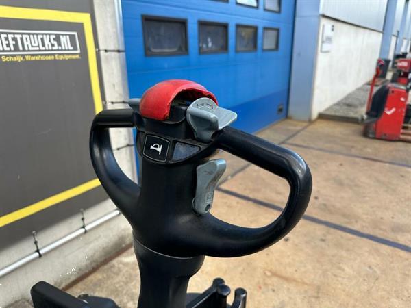 Grote foto vs 22299 elektrische stapelaar still egvs14 4.940mm freelift doe het zelf en verbouw hefwerktuigen