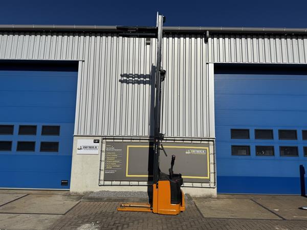 Grote foto vs 22299 elektrische stapelaar still egvs14 4.940mm freelift doe het zelf en verbouw hefwerktuigen