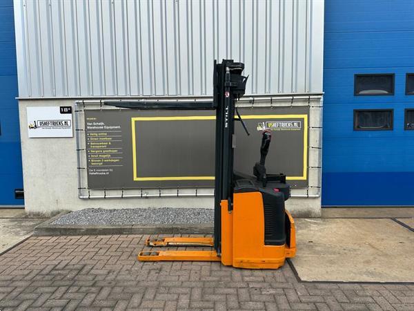Grote foto vs 22299 elektrische stapelaar still egvs14 4.940mm freelift doe het zelf en verbouw hefwerktuigen
