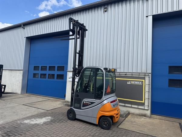 Grote foto vs 22301 elektrische duplex heftruck still rx20 16p weinig uren agrarisch heftrucks
