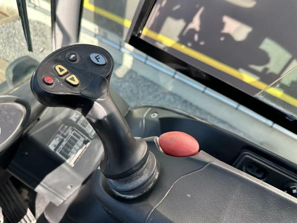 Grote foto vs 22303 elektrische triplex heftruck still rx60 35 weinig uren agrarisch heftrucks
