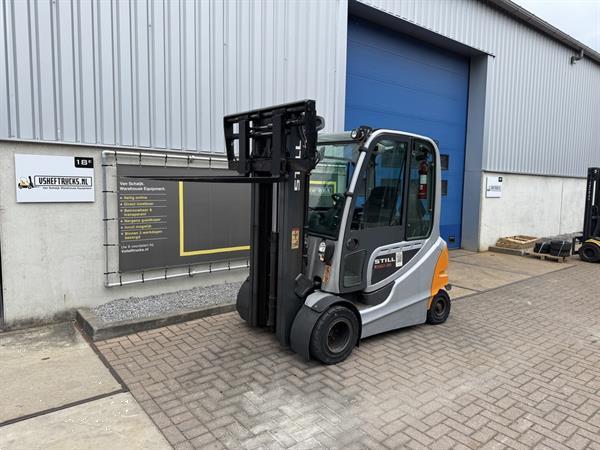 Grote foto vs 22304 elektrische triplex heftruck still rx60 35 container agrarisch heftrucks