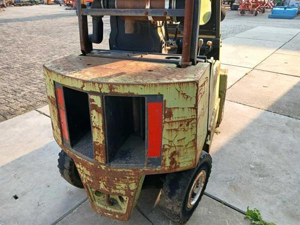 Grote foto clark heftruck agrarisch heftrucks