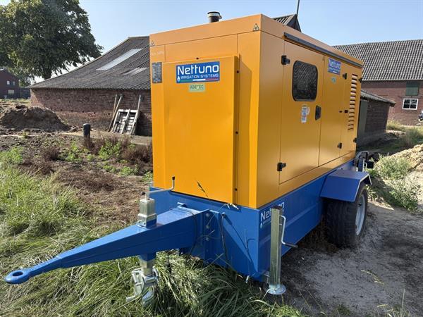 Grote foto nettuno pompset agrarisch beregeningapparatuur