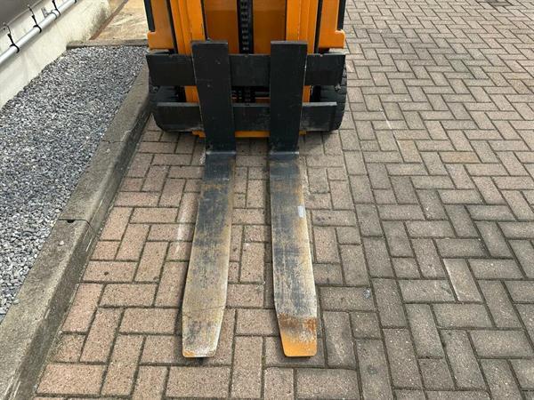 Grote foto vs 22348 elektrische triplex heftruck still r50 15 freelift agrarisch heftrucks