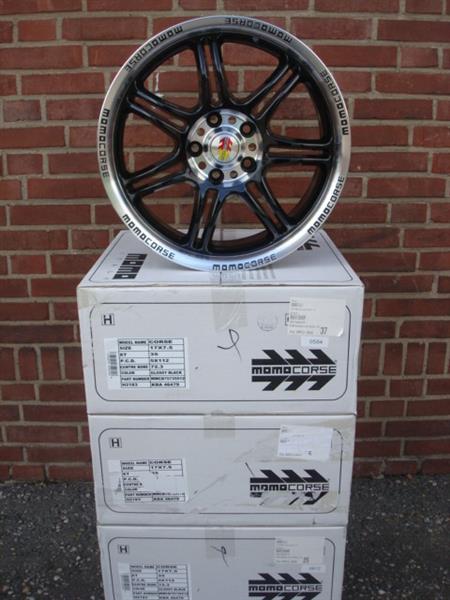 Grote foto 17 momo corse black 5x112 7 5j et35 naaf 72 3 auto onderdelen banden en velgen
