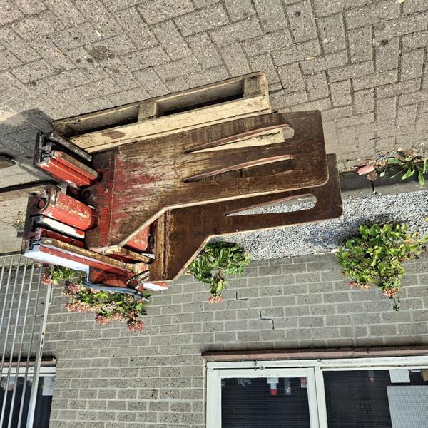 Grote foto cascade balenklem papierklem aanbouwdeel heftruck fem 2 3 doe het zelf en verbouw aanbouwdelen