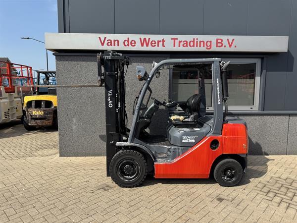 Grote foto toyota 06 8fdf25 triplo 470 freelift sideshift diesel 2020 agrarisch heftrucks