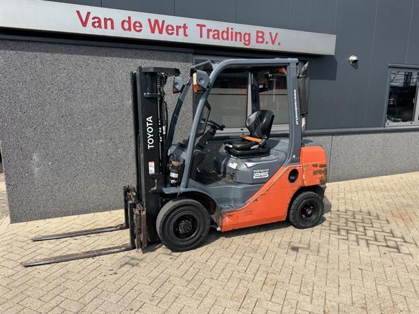 Grote foto toyota 02 8fdf25 triplo 430 freelift sideshift diesel 2018 agrarisch heftrucks