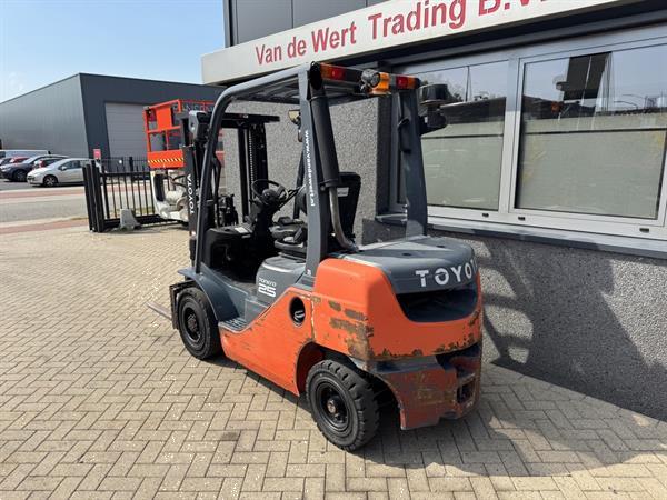 Grote foto toyota 02 8fdf25 triplo 430 freelift sideshift diesel 2018 agrarisch heftrucks
