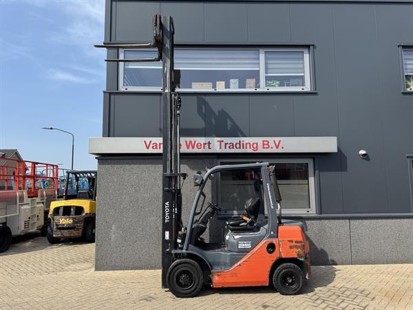 Grote foto toyota 02 8fdf25 triplo 430 freelift sideshift diesel 2018 agrarisch heftrucks