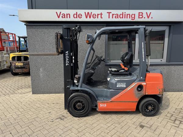 Grote foto toyota 02 8fdf25 triplo 470 freelift sideshift diesel 2018 agrarisch heftrucks