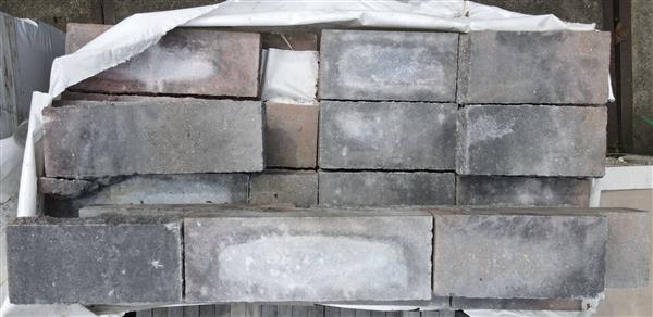 Grote foto respartijen kleine partijen voor weinig tuin en terras tegels en terrasdelen