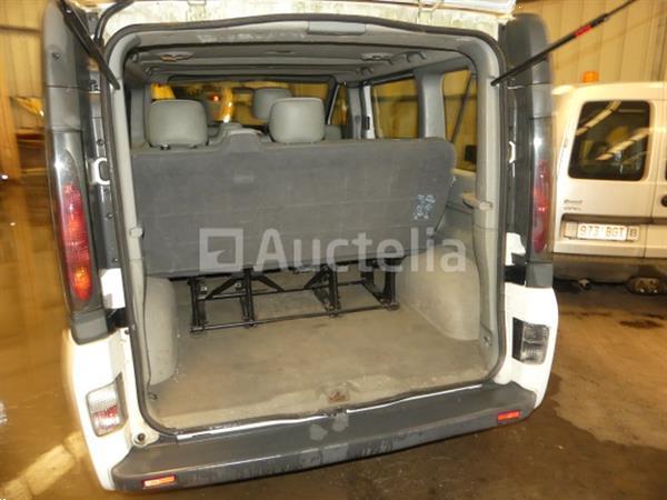 Grote foto ref 1axy317 opel vivaro minibus 2004 112.996 km caravans en kamperen camper