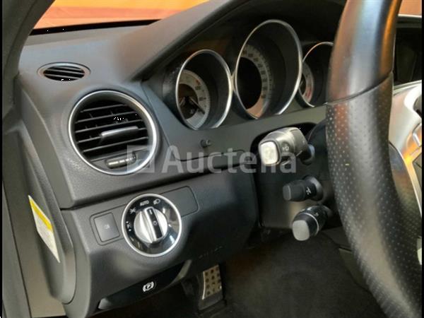Grote foto mercedes benz amg c250 amg automaat 2013 doe het zelf en verbouw overige doe het zelf en verbouw