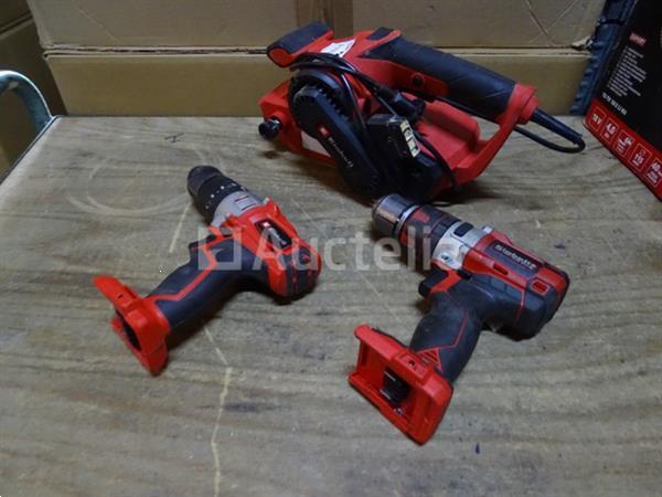 Grote foto 2 einhell accuschroevendraaiers einhell elektrische bandschuurmachine 038 doe het zelf en verbouw gereedschappen en machines