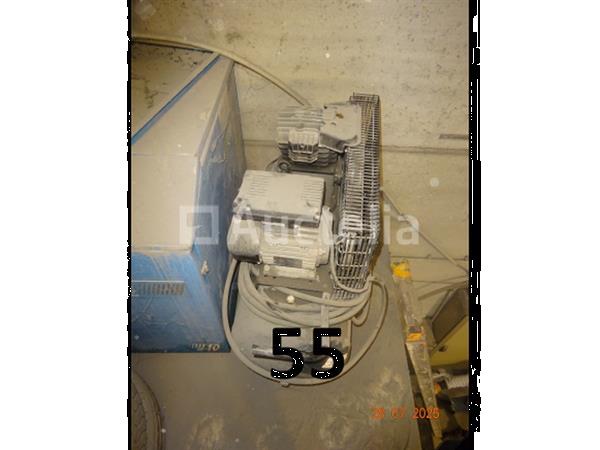 Grote foto 1 blauwe compressor doe het zelf en verbouw onderdelen en accessoires