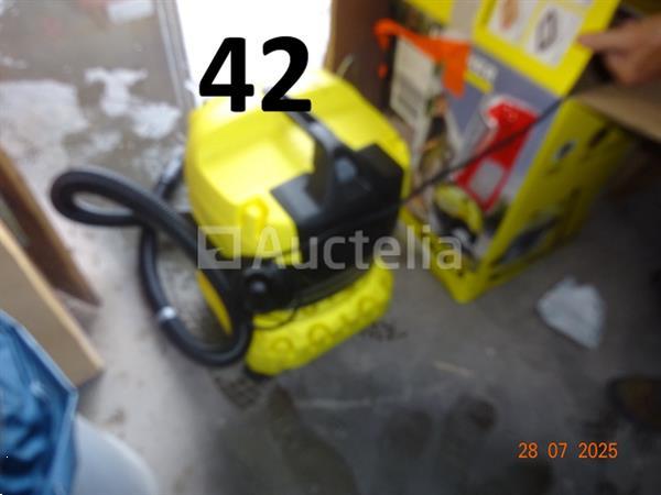 Grote foto 1 stofzuiger van het merk karcher wdk in de originele doos doe het zelf en verbouw onderdelen en accessoires