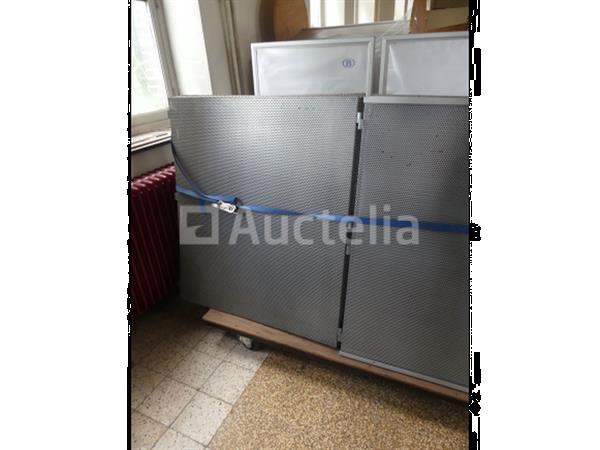 Grote foto draagezel met inhoud doe het zelf en verbouw hefwerktuigen