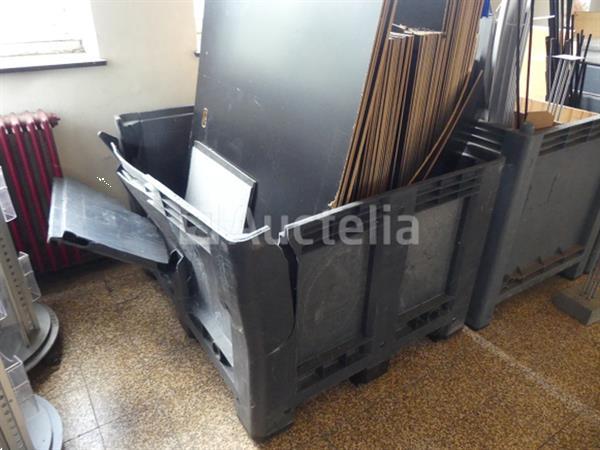 Grote foto 4 stapelbare plastic containers doe het zelf en verbouw hefwerktuigen