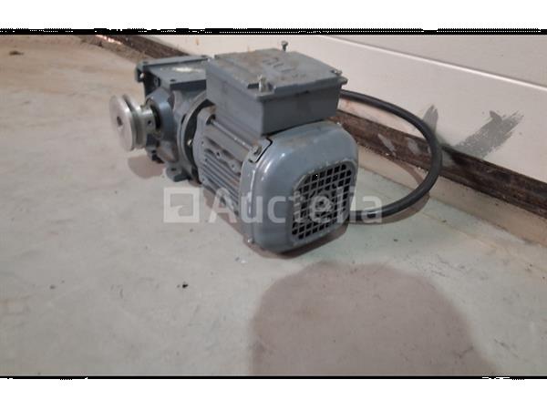 Grote foto elektromotor sew doe het zelf en verbouw overige doe het zelf en verbouw