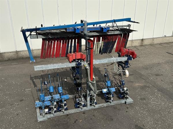 Grote foto hak schoffelmachine met honda motor agrarisch onkruidbestrijding
