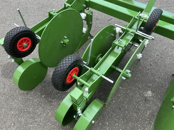 Grote foto folielegger nieuw 2 rijig met vast middenelement agrarisch zaaimachines