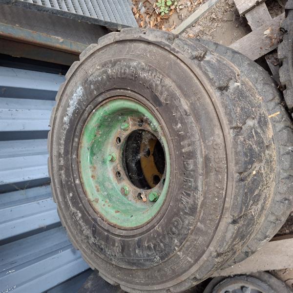Grote foto heftruckbanden 18x7 8 16x6 8 6.50 10 8.25 15 6.5 agrarisch wielen