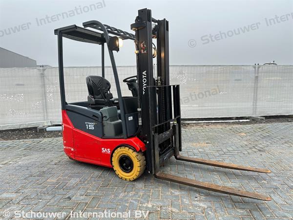 Grote foto toyota 7fbest15 elektro heftruck 1.5 tons elektrische vorkheftruck agrarisch heftrucks