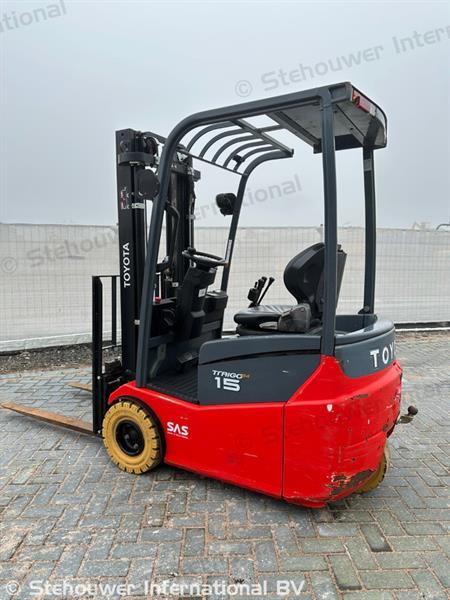 Grote foto toyota 7fbest15 elektro heftruck 1.5 tons elektrische vorkheftruck agrarisch heftrucks