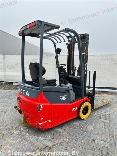 Grote foto toyota 7fbest15 elektro heftruck 1.5 tons elektrische vorkheftruck agrarisch heftrucks