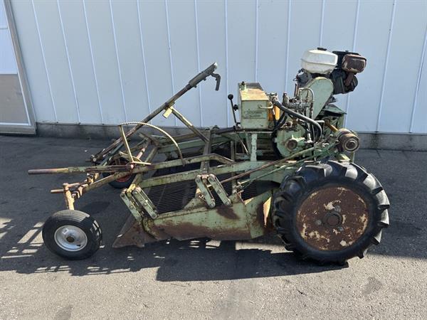 Grote foto rap rijnbeek zr 120 zelfrijdende oogstmachine voor bloembollen agrarisch oogstmachines