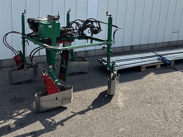 Grote foto ezendam struiken bomen rooimachine steekmachine agrarisch oogstmachines